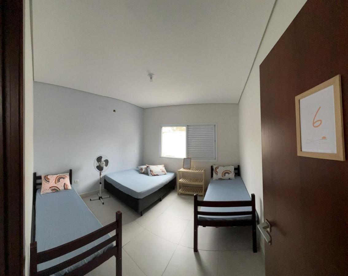 Hostel Familia Castor อิตันญาเอม ภายนอก รูปภาพ